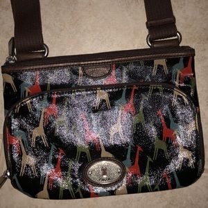 NEW, NEVER-USED FOSSIL CROSS BODY
